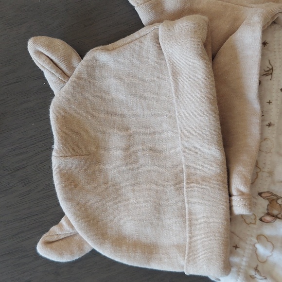 Adorable Disney Baby Bambi Outfit & Hat - Picture 4 of 5